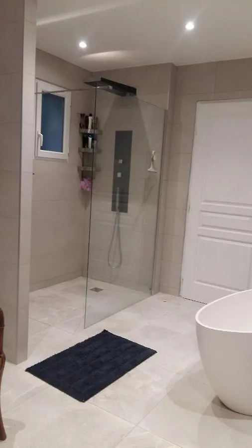 Bed & Breakfast Chambres De La Terre Blanche Sanary-sur-Mer France
