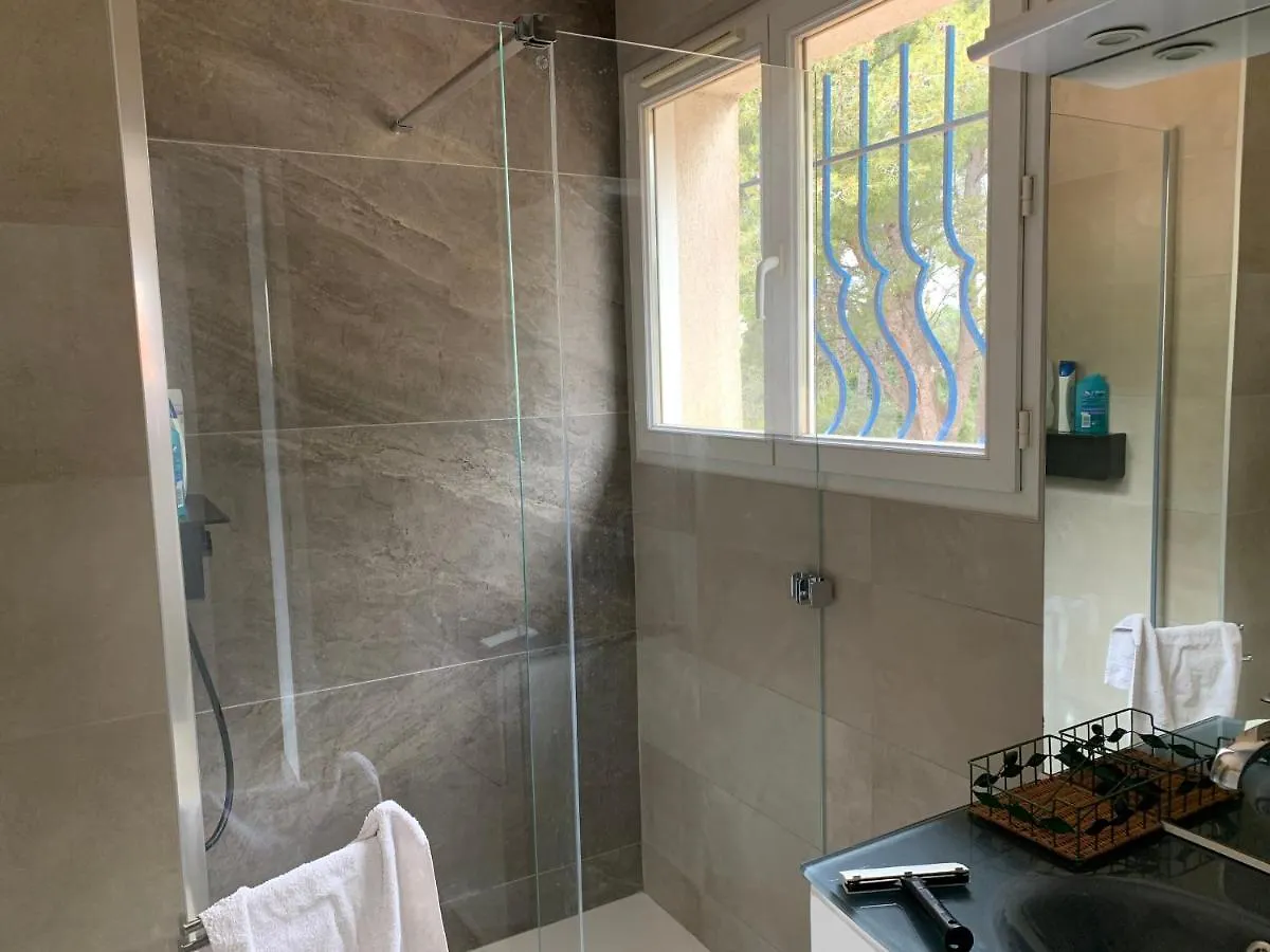Bed & Breakfast Chambres De La Terre Blanche Sanary-sur-Mer