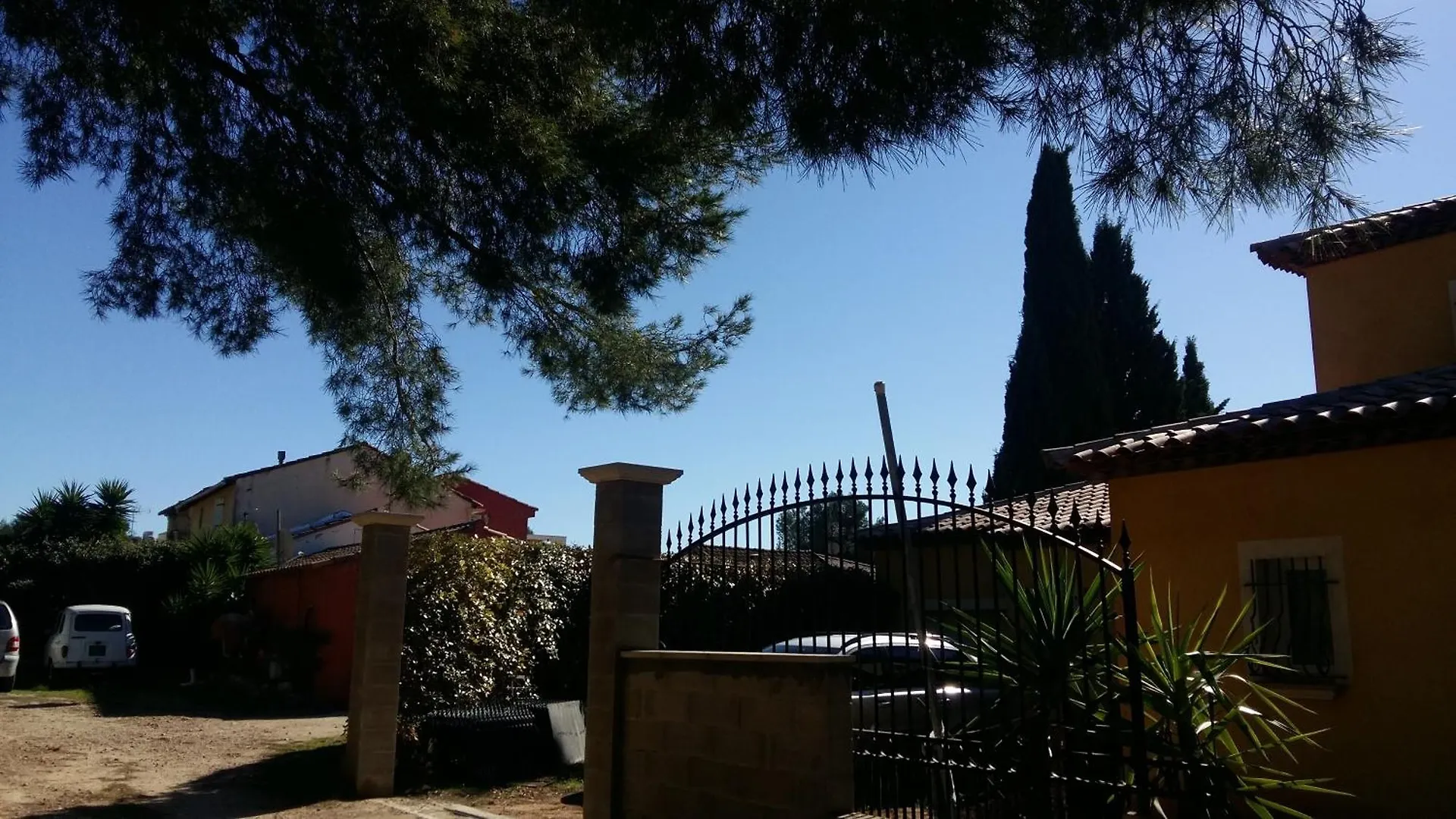 Chambres De La Terre Blanche Sanary-sur-Mer France